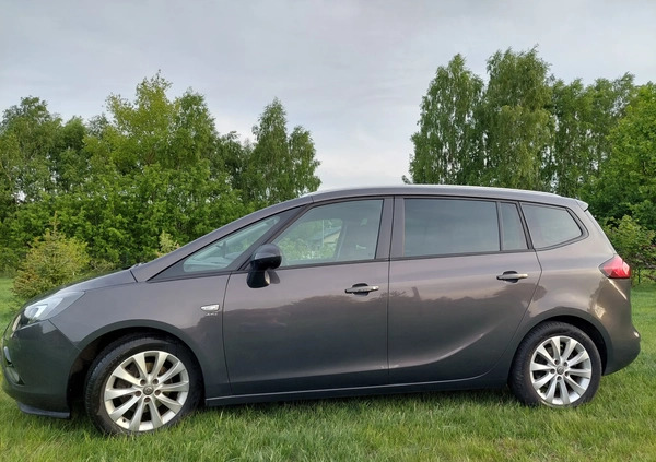 Opel Zafira cena 34000 przebieg: 201000, rok produkcji 2013 z Częstochowa małe 137